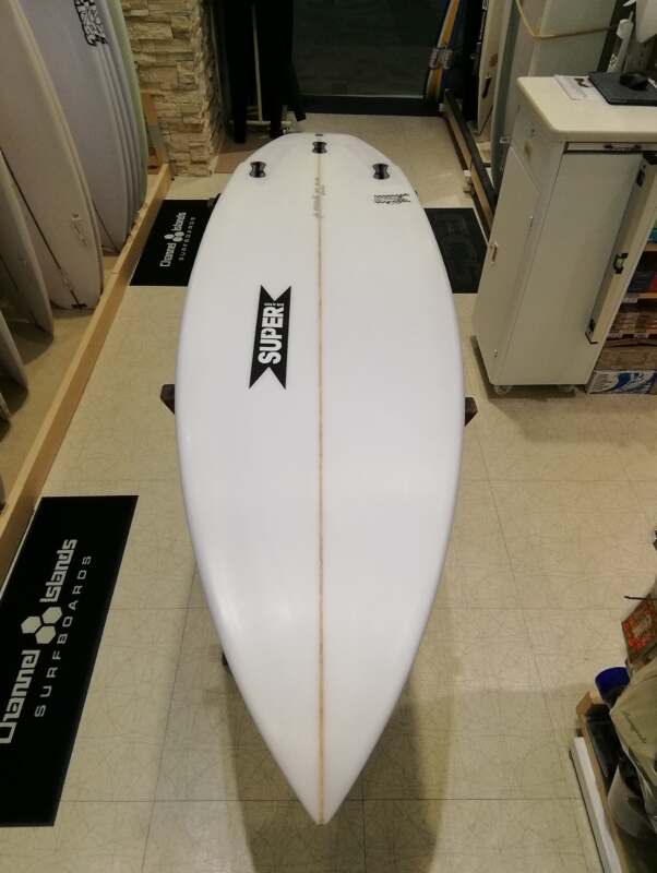 SUPER BRAND】TOY JP3 5'7″ | ムラサキスポーツの中古バリューサーフボード