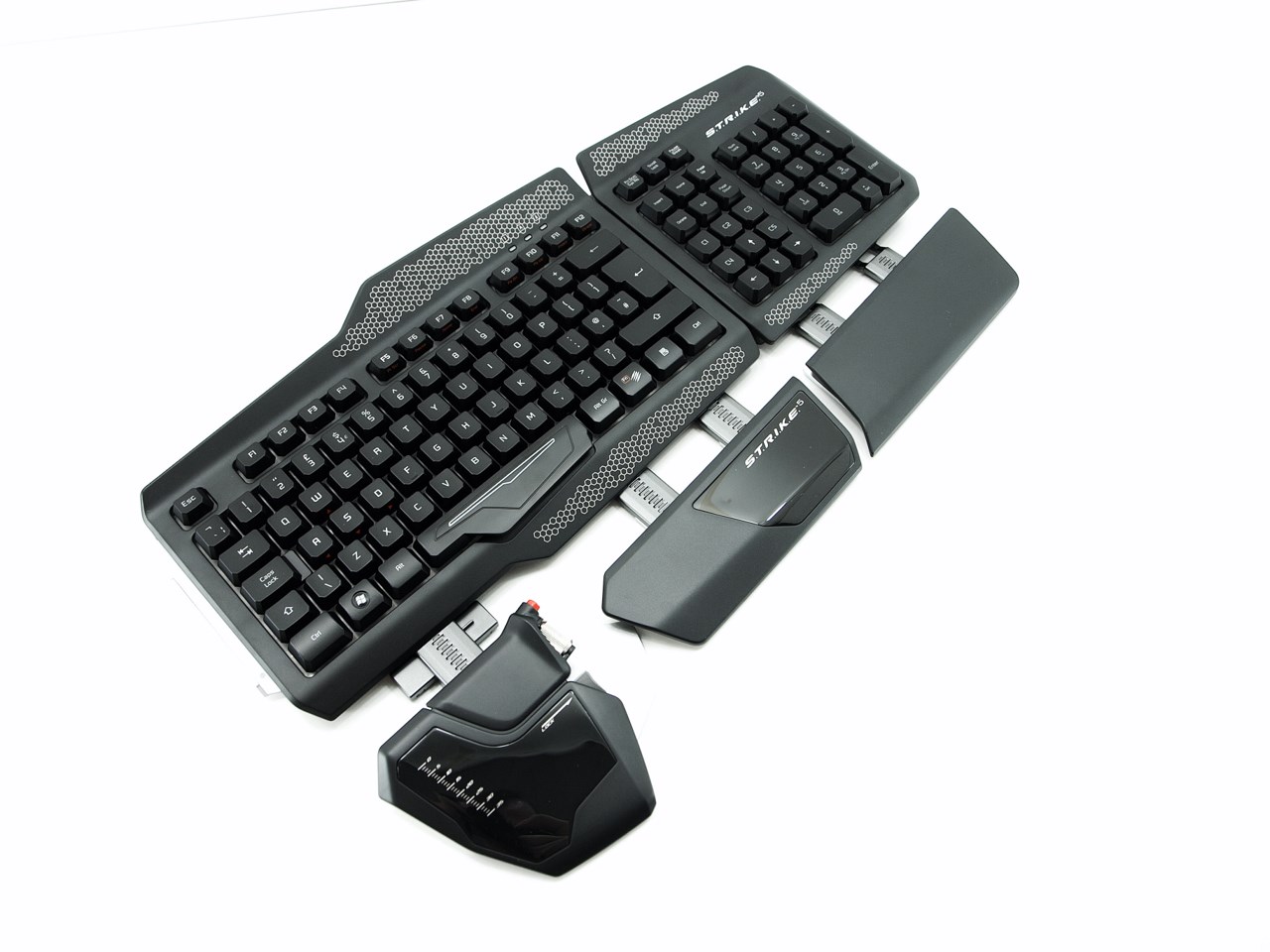 Mad Catz S.T.R.I.K.E. 5 Adjustable Gaming Keyboard Review