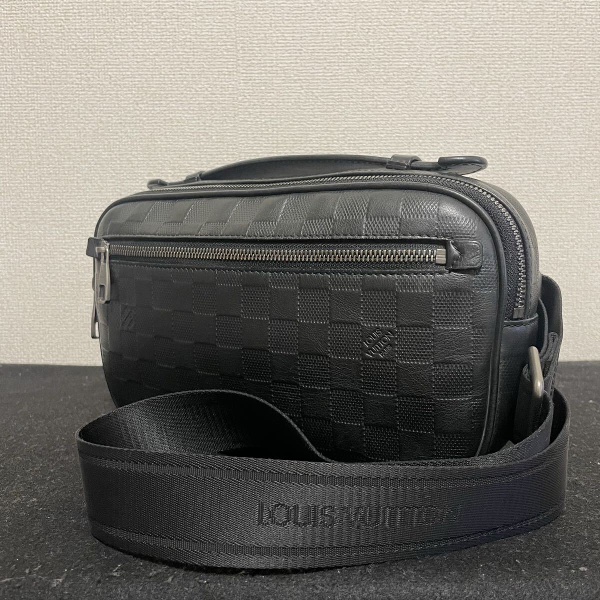 Yahoo!オークション -「louis vuitton アンブレール ショルダーバッグ
