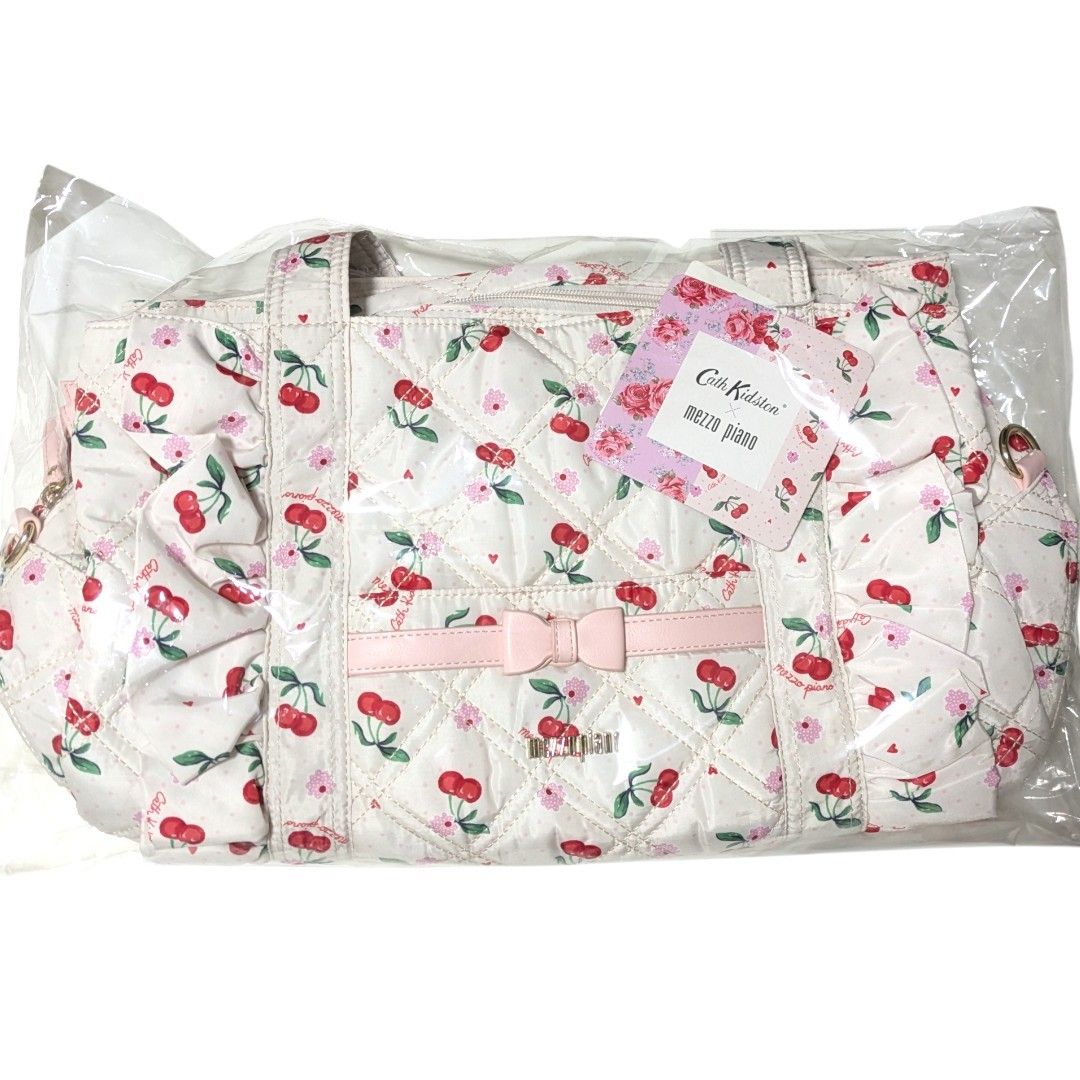 mezzo piano Cath Kidston マザーズバッグ チェリー ホワイト