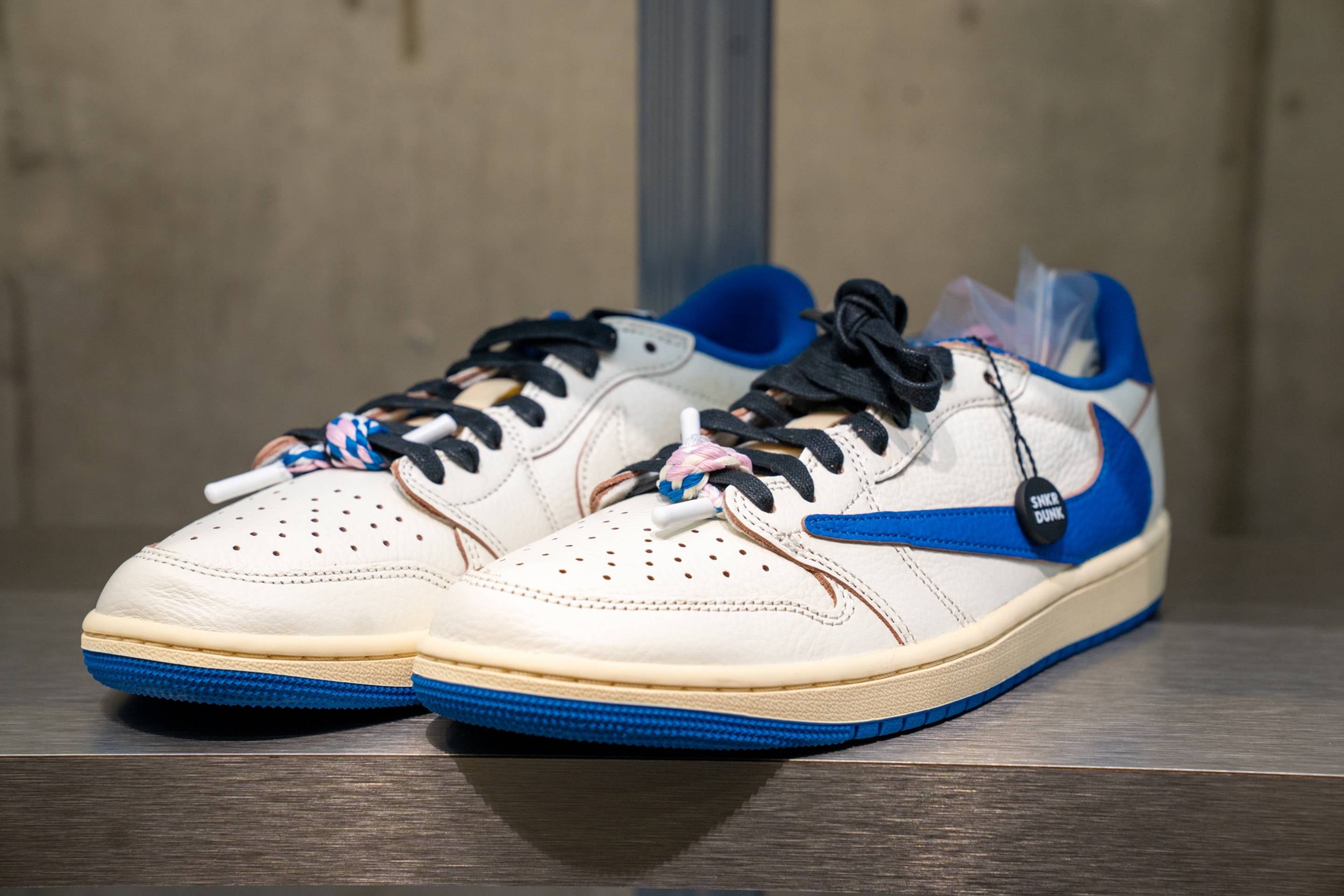 伝説のトリプルコラボが再び。最新作「Travis Scott × fragment × Nike