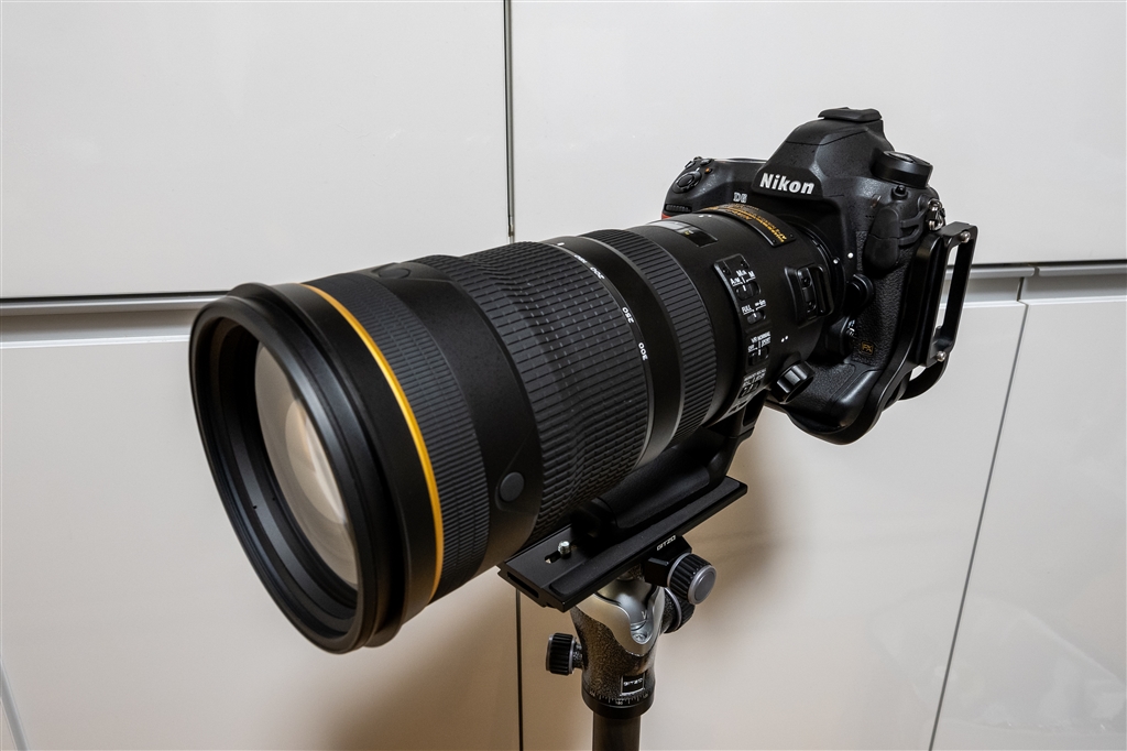 価格.com - 『D6と合わせた感じの大きさは、いい感じです。(Z7で