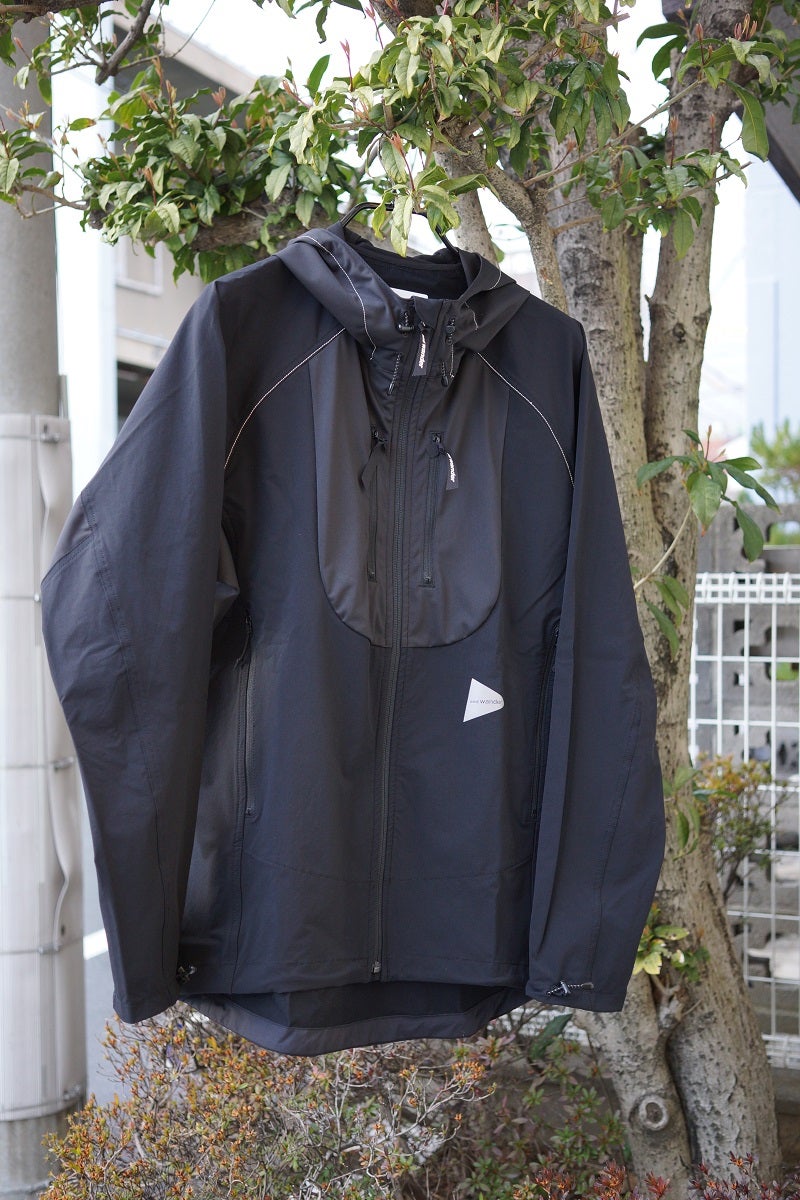 and wander(アンドワンダー) trek jacket 2 すごくいい