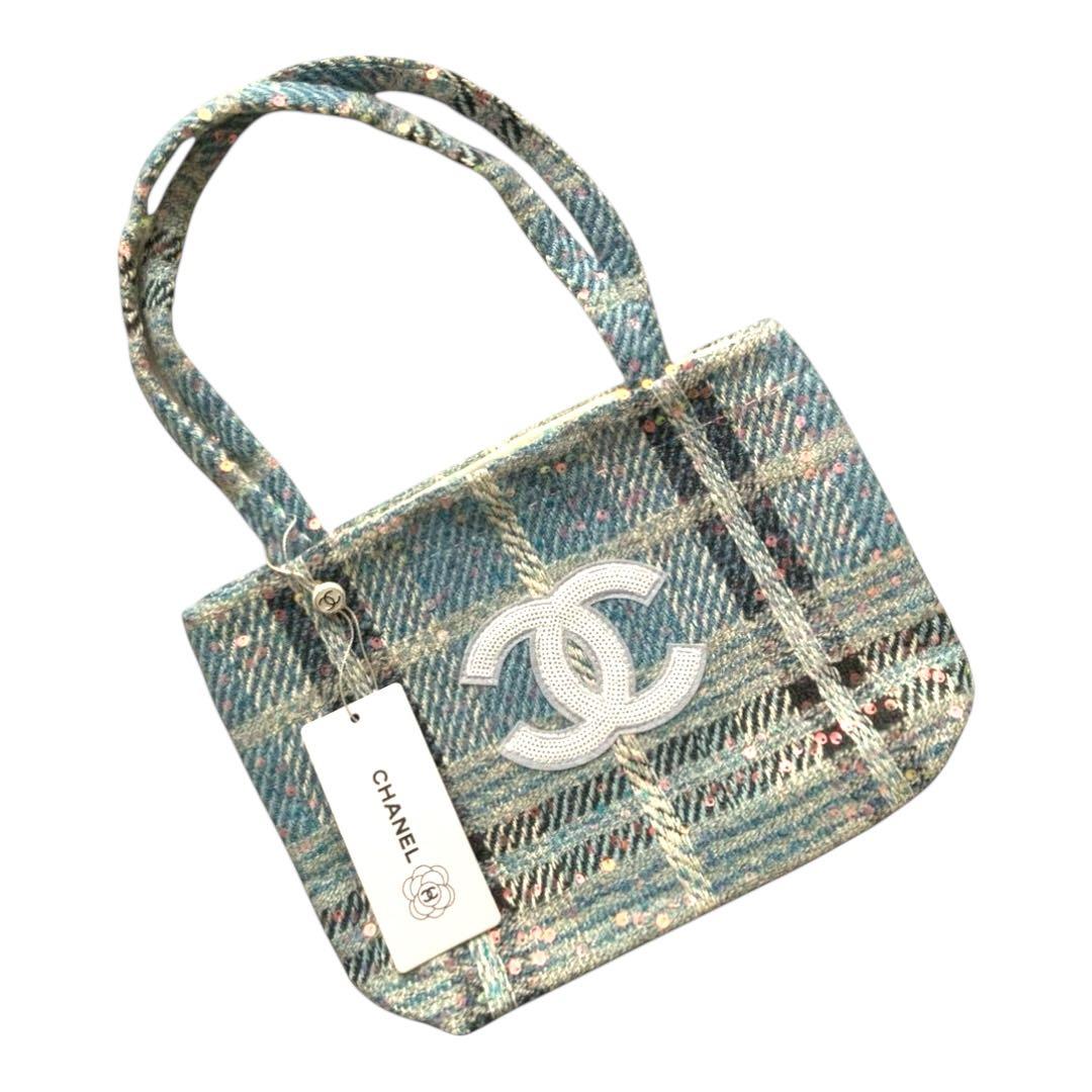 桜*こ様 【新品未使用】 CHANEL ツイード 青 スパンコール トートバッグ CHANEL ツイードトートバッグ スパンコール ノベルティ｜Yahoo!フリマ