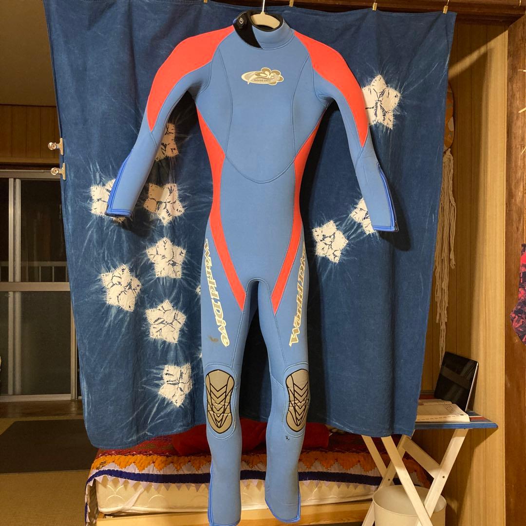 WORLD DIVE レディース ウェットスーツ スタイリッシュで可愛いウェットスーツは @worlddive.inc さんの