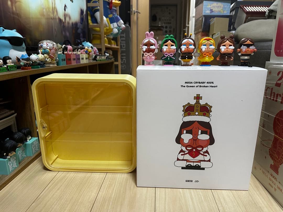 【特典販売】Crybaby400%The QueenofBroken Heart 楽天市場】MEGA CRYBABY 400% The Queen of Broken Heart : POP MART
