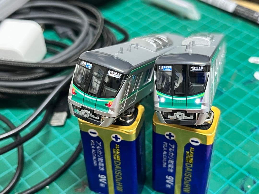 精密加工品10-2003/2004東京メトロ16000系 KATO 10-2003/10-2004 東京メトロ千代田線16000系（1次車）6両基本/4両